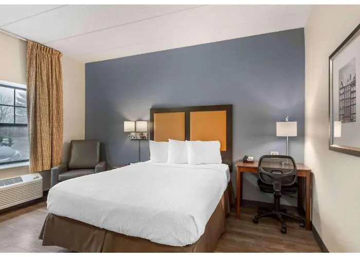 6 Corporate Extended Chicago Il Hotel 4*