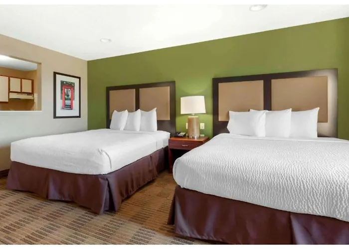 6 Corporate Extended Chicago Il Hotel 4*