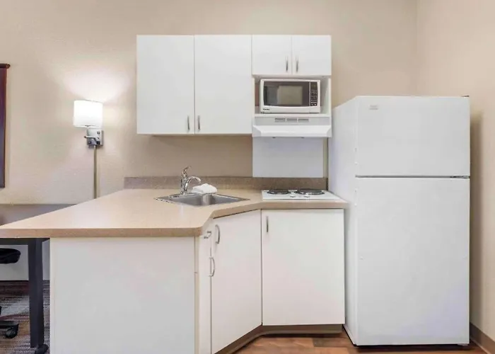 Hotel 6 Corporate Extended Chicago Il 4*
